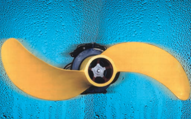 低速潜水推流器